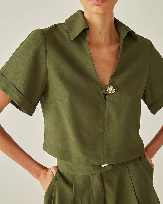 Blusa Com Mangas e Gola Verde