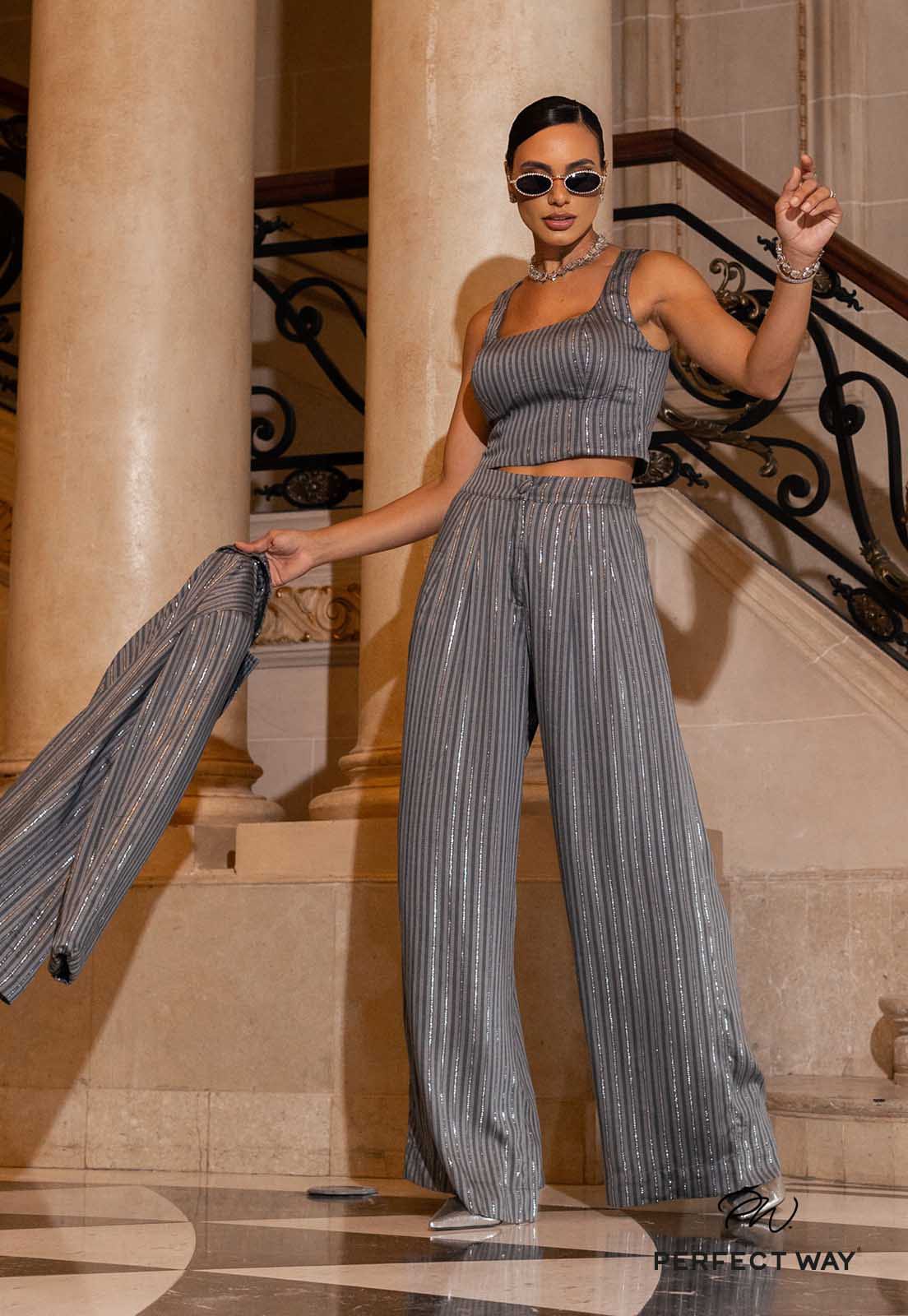 Calça Corte Reto Cinza Lurex Prata