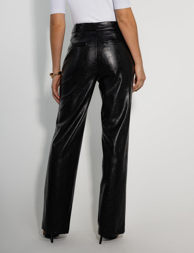 Calça Reta Couro Preto