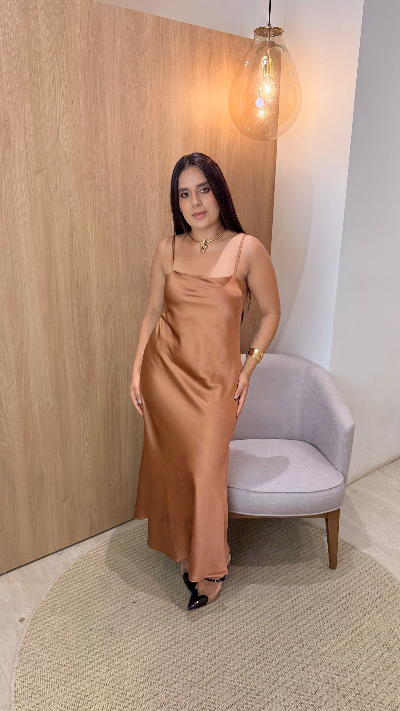 Vestido Midi Cetim Alça