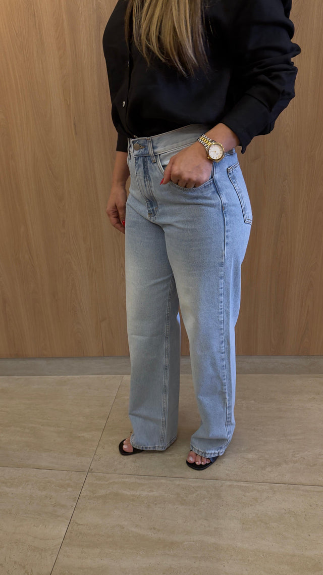 Calça Jeans Reta Clara