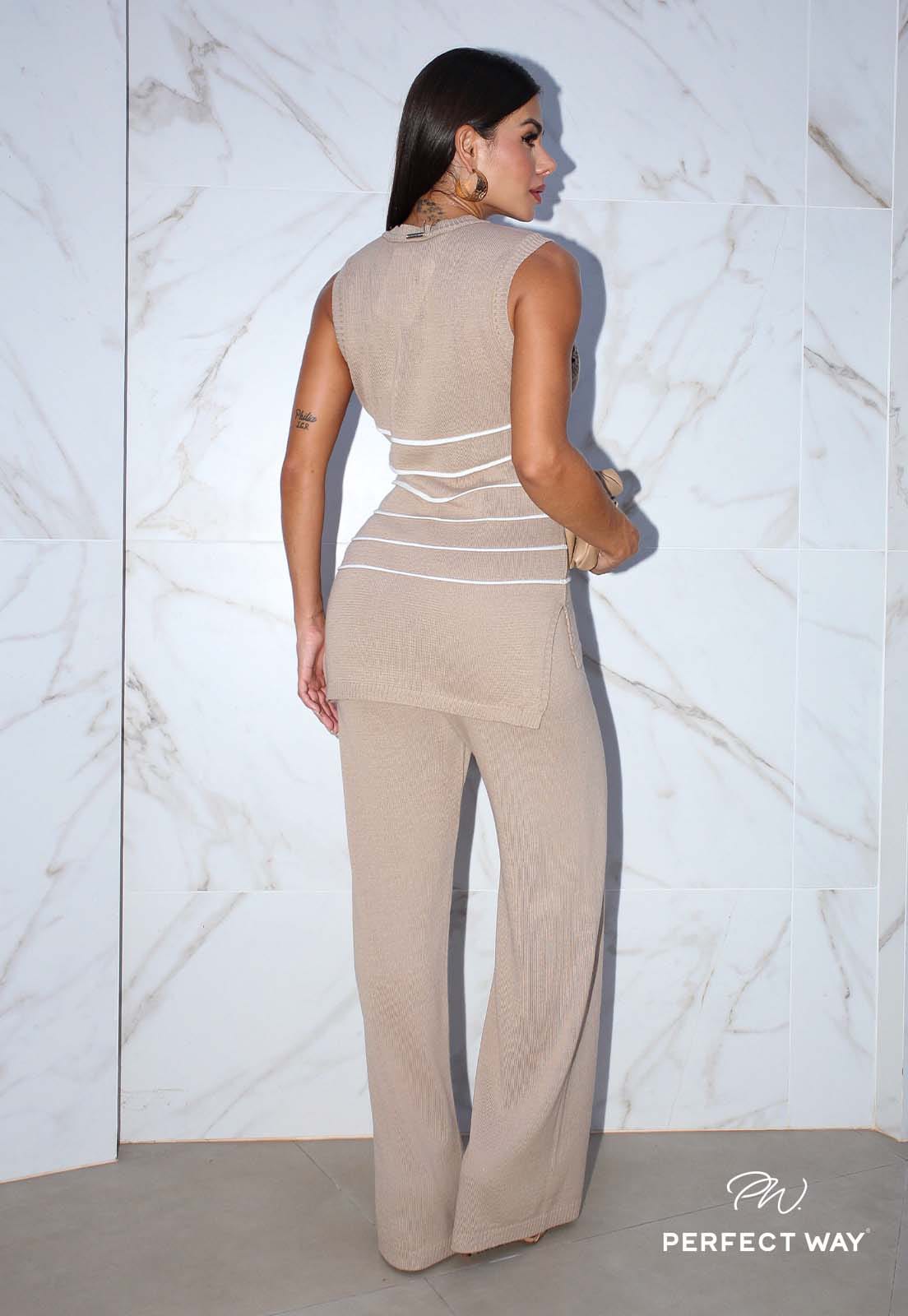 Regata Alongada Em Trico Caqui