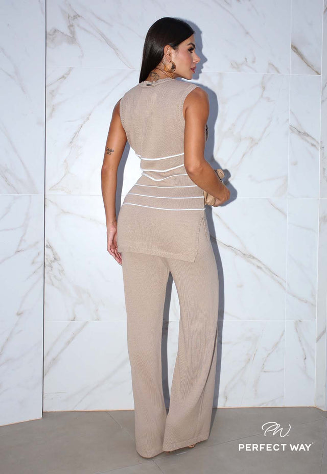 Regata Alongada Em Trico Caqui