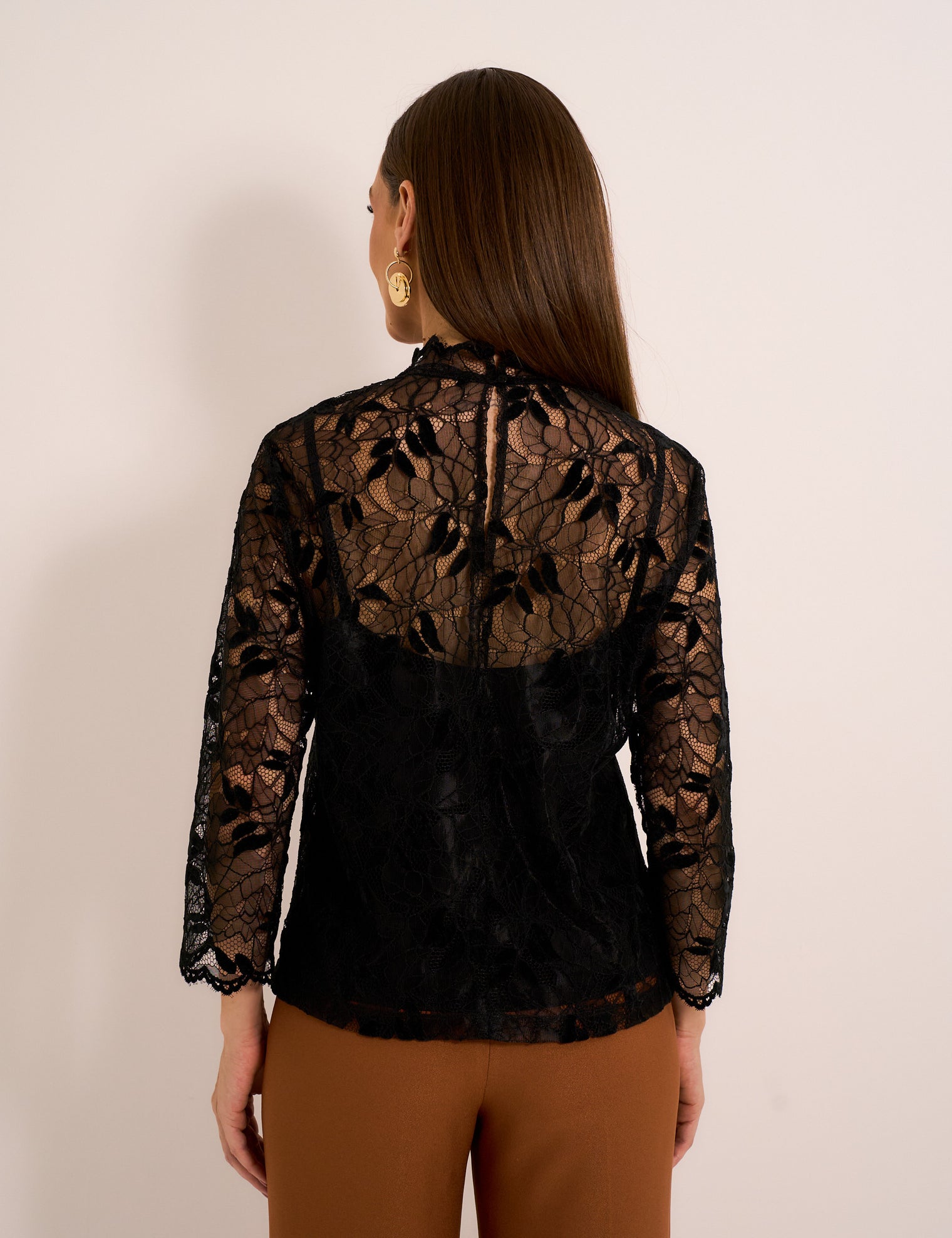 Blusa Renda Veludo Preto