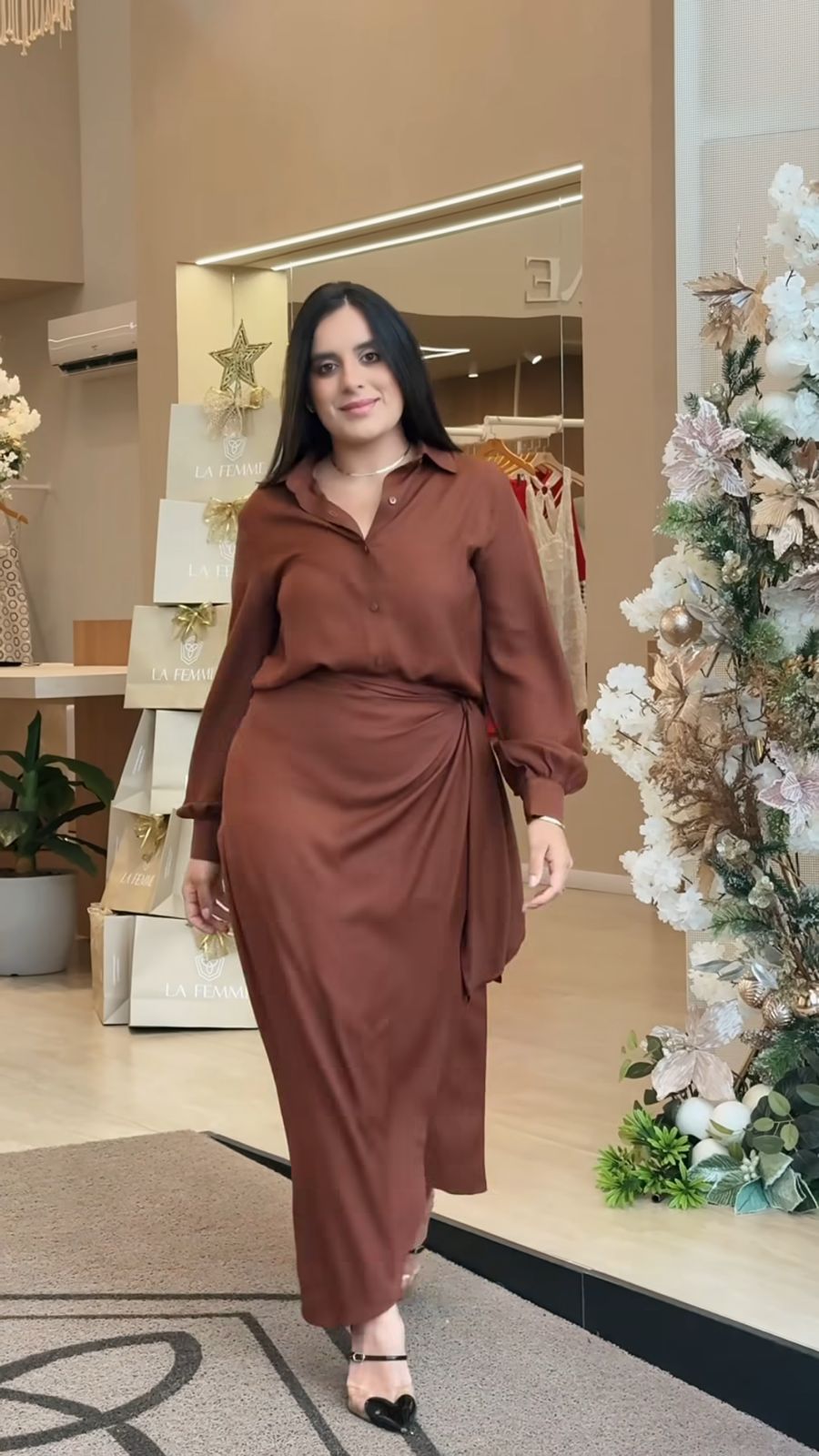 Conjunto Liso Camisa e Saia