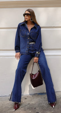 Calça Jeans Reta Detalhe Fenda