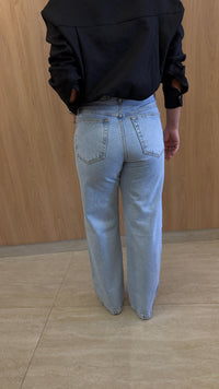Calça Jeans Reta Clara