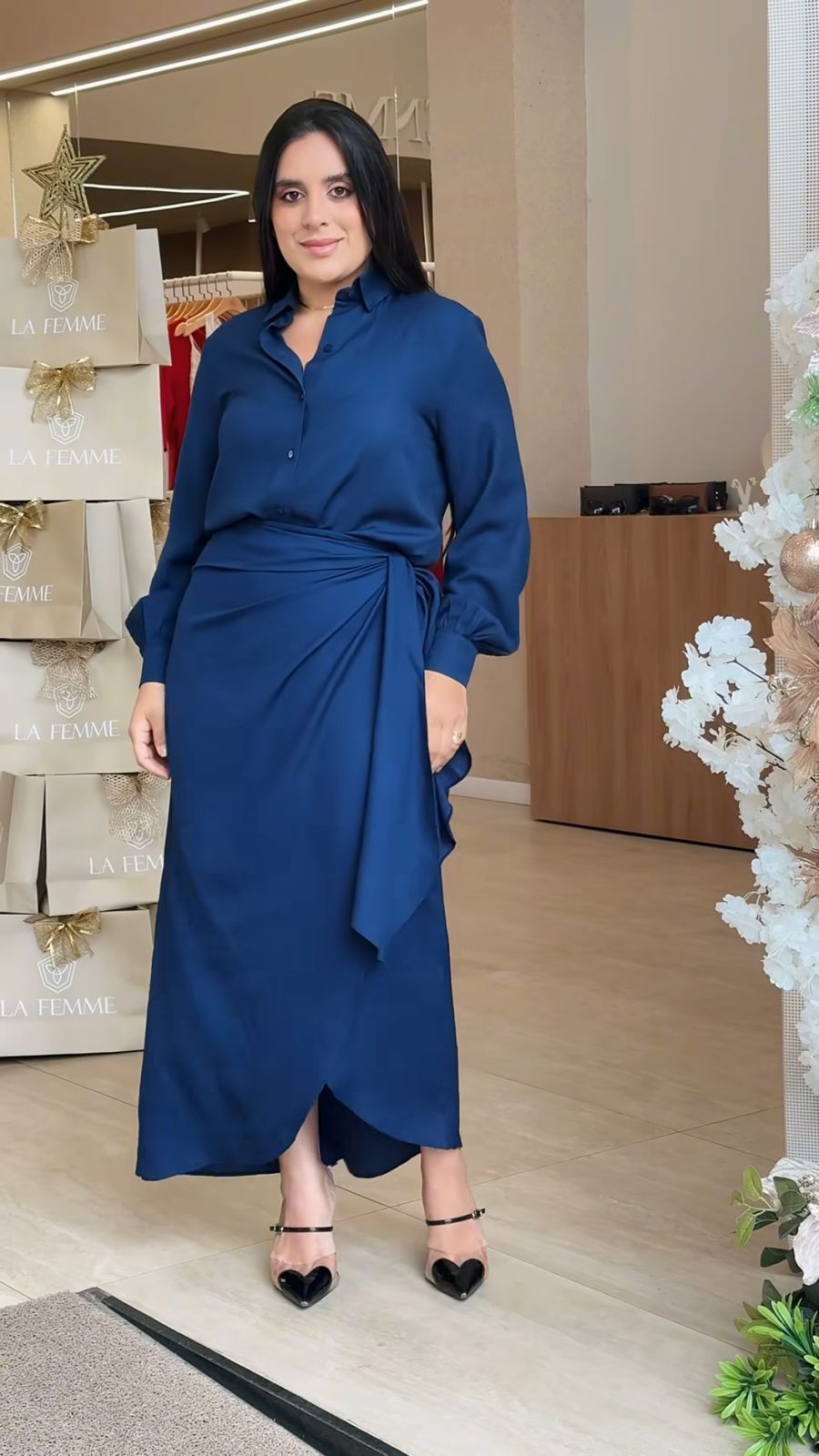 Conjunto Liso Camisa e Saia