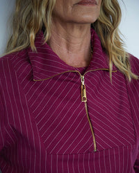 Casaco Cropped  Dumball Risca De Giz Vinho