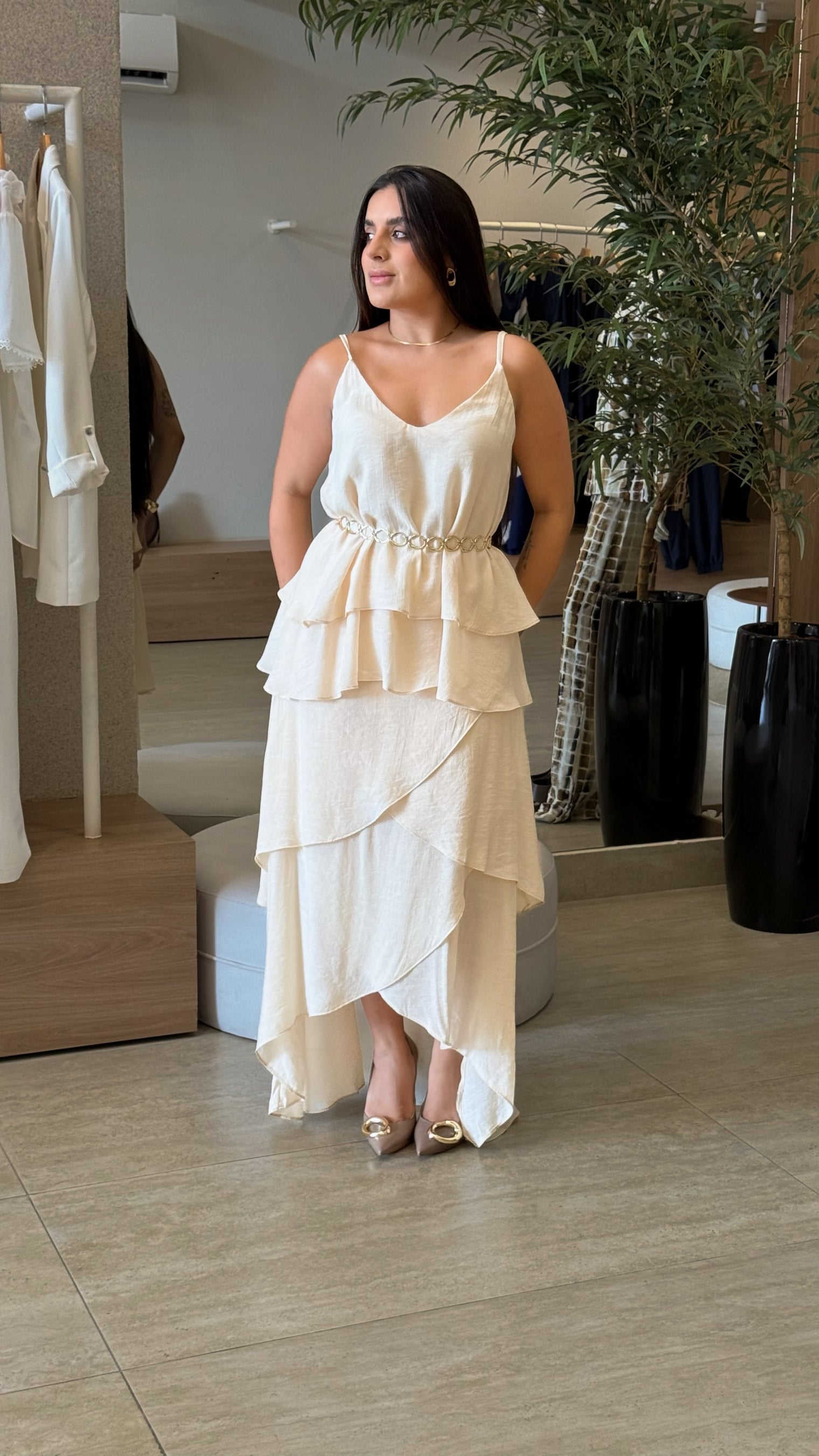 Conjunto Liso Blusa e Saia