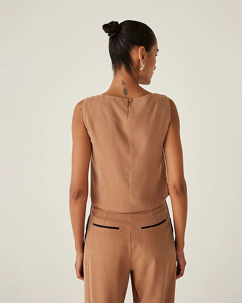 Blusa Regata Elise Marrom